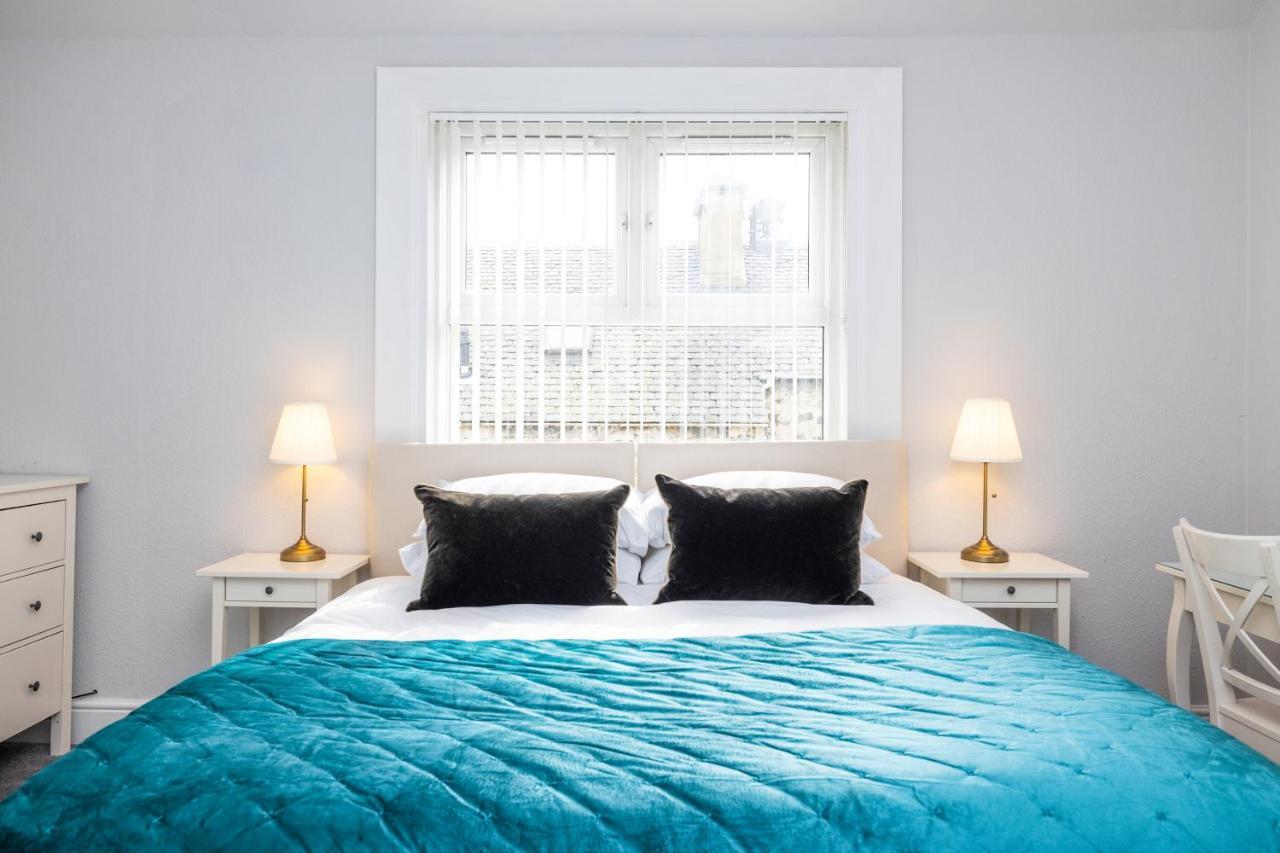 פיבלס Cosy Town Centre Cottage מראה חיצוני תמונה